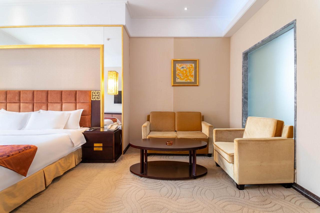 Fortune Hotel Гуанчжоу Екстер'єр фото