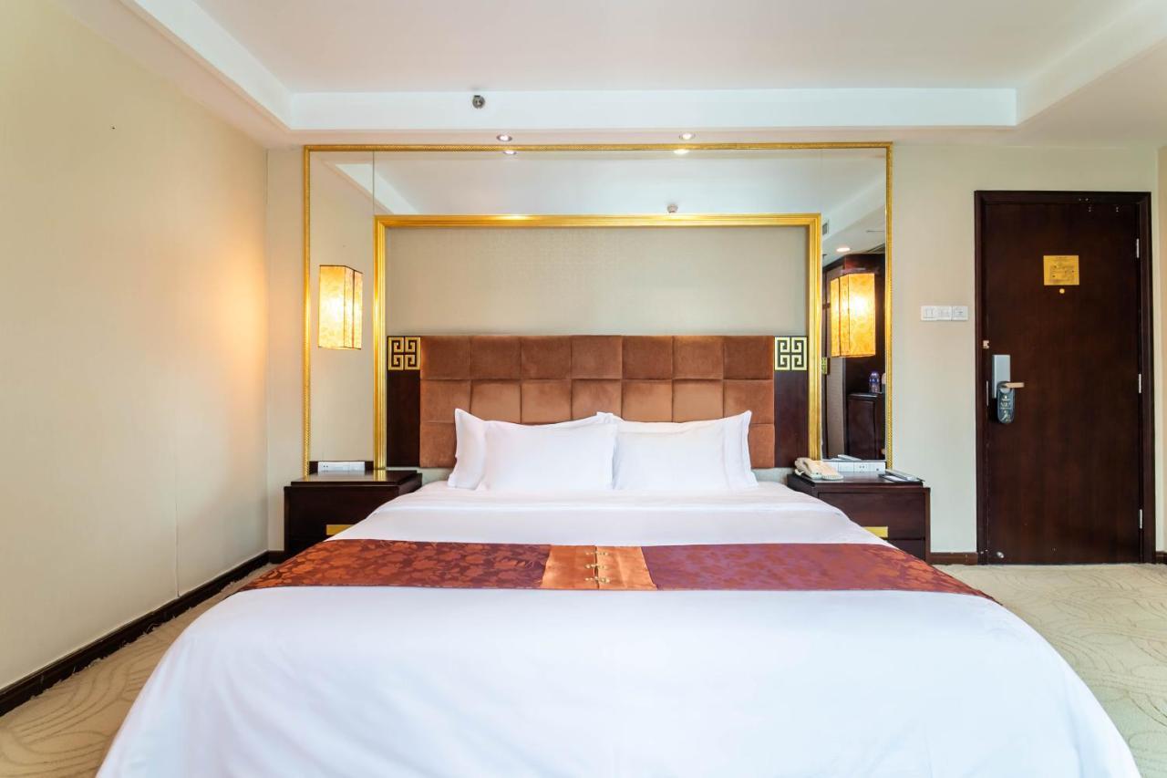 Fortune Hotel Гуанчжоу Екстер'єр фото